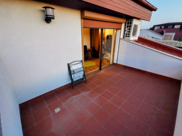 Vila P+1+M- Damaroaia- Jiului- Izbiceni